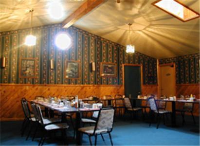 Zellar'S Village Inn Newberry Eksteriør billede